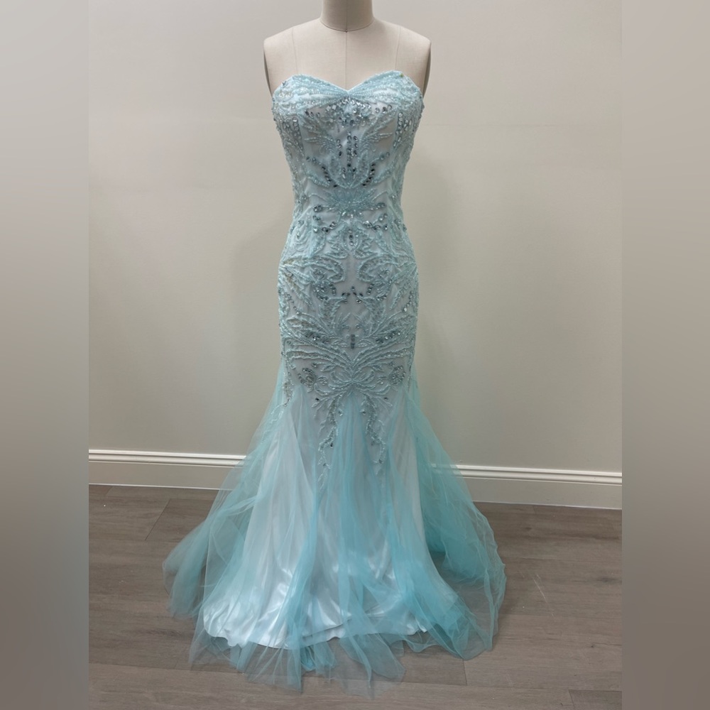 BLUE DRESS
